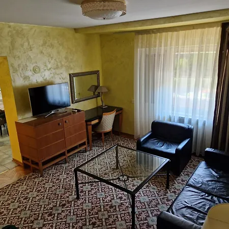 Avalon * Belgrade